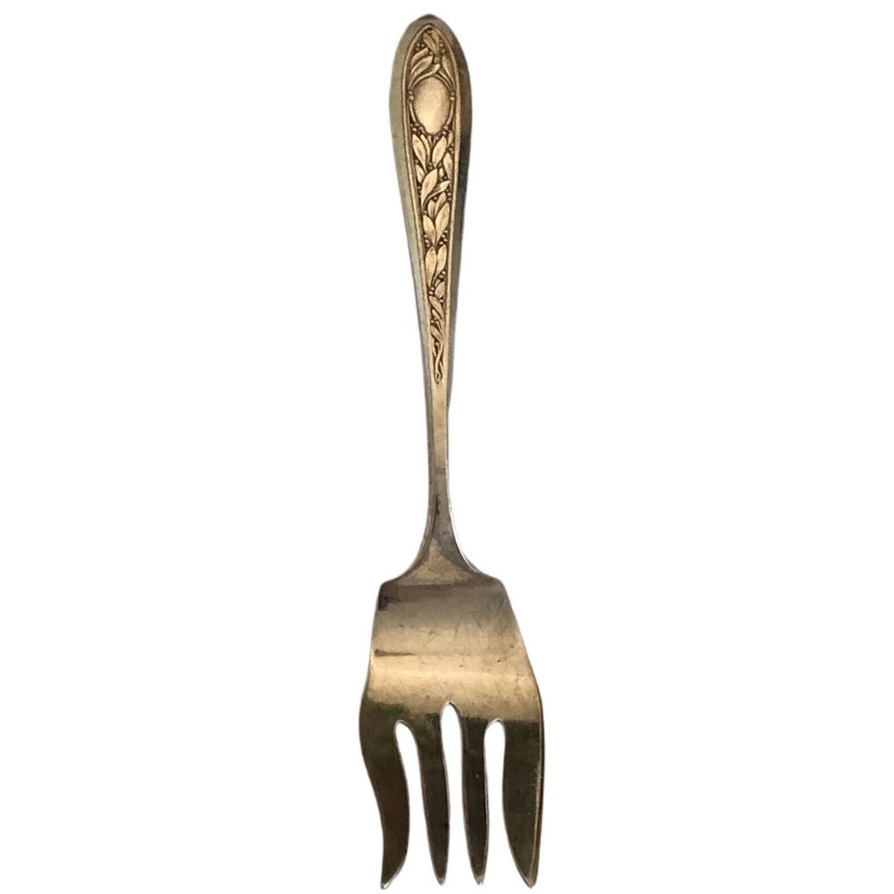 *VINTAGE ALVIN " VICTORY" SILVERPLATE MEAT FORK NO MONO